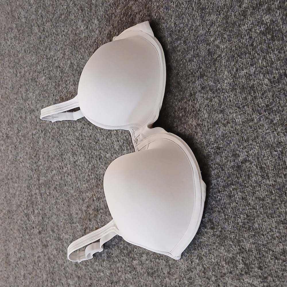 Bali White 34C Bra - Picture 4 of 6